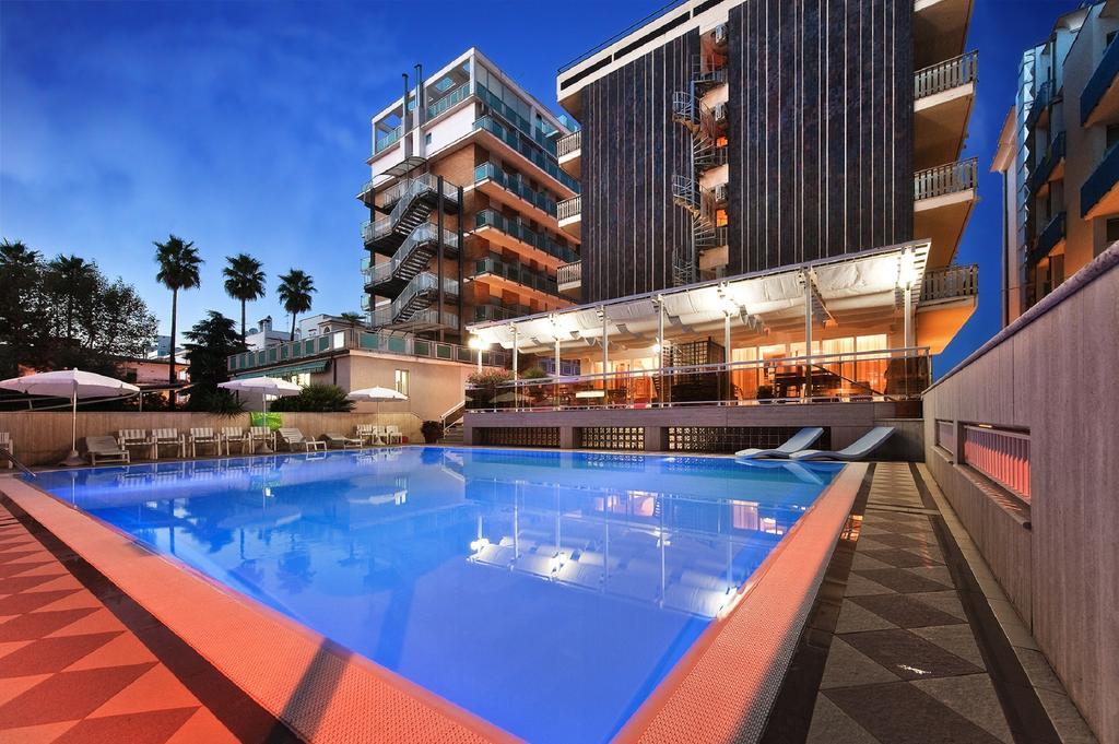 Hotel Continental San Benedetto del Tronto Exterior foto